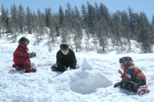 Children in the snow