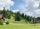 Nezavršeni objekat na Vlašiću, pored padine skakonice