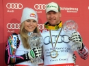 Pobednici u spustu Amerikanka Lindsey Vonn (L) i Austrianac Klaus Kroel