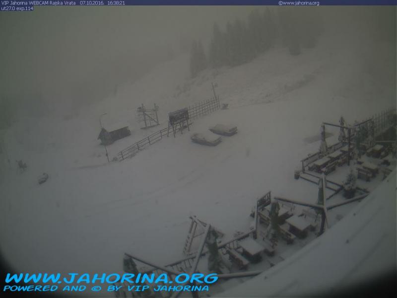 Ime: webcam-text-rajska-dolina.php.jpg
Pregleda: 349
Veliina: 29,0 KB