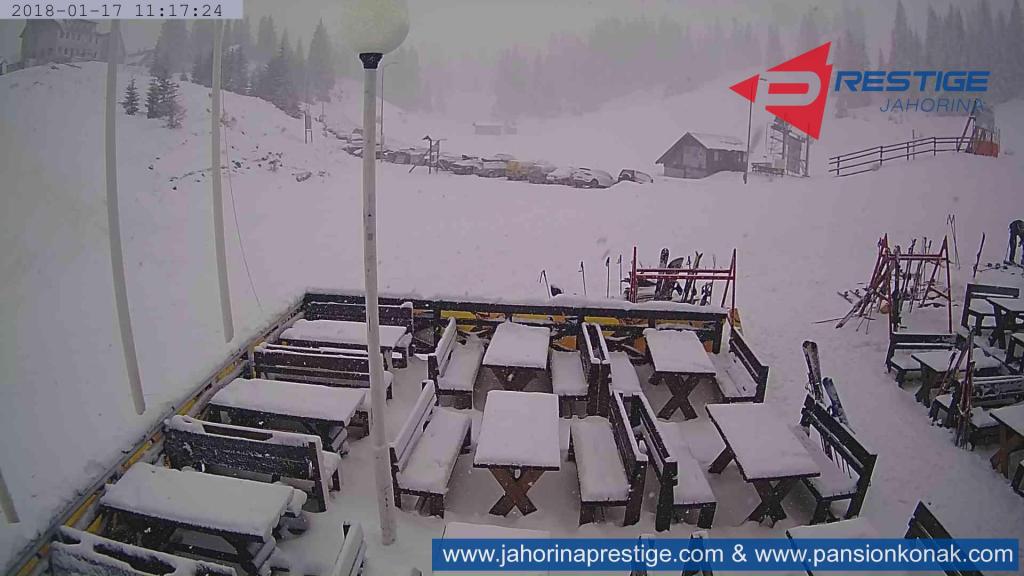 Ime: camera.jpg
Pregleda: 156
Veliina: 80,2 KB