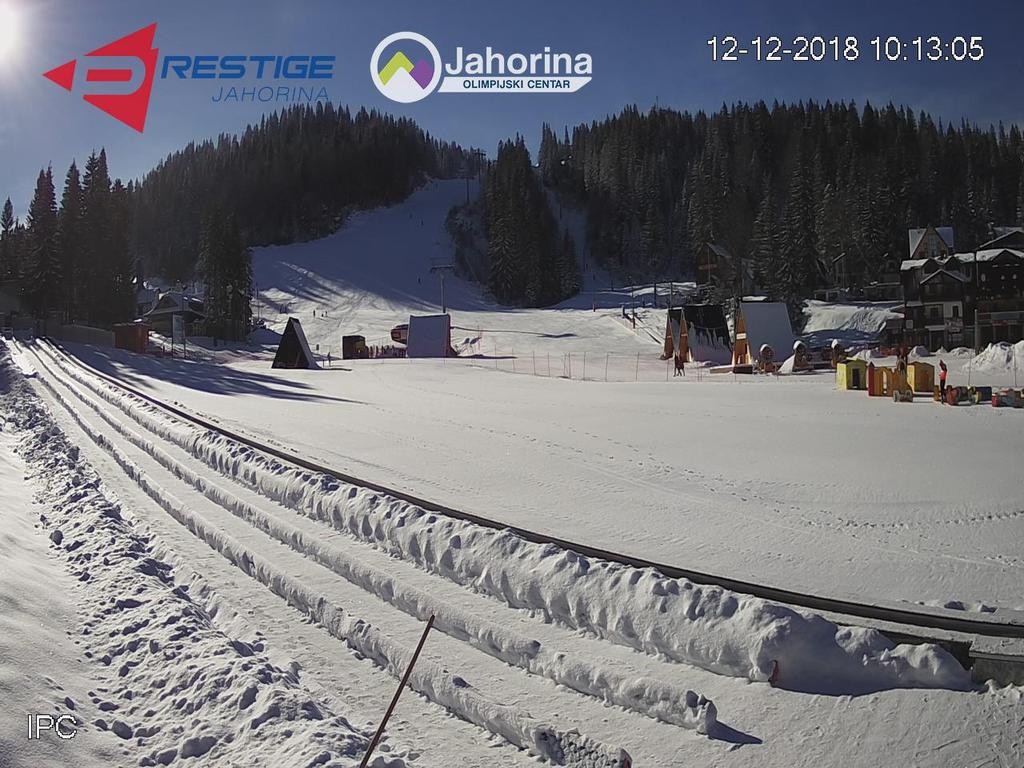 Ime: cam1_image.jpg
Pregleda: 208
Veliina: 140,2 KB